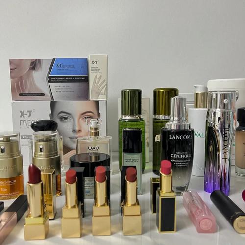 近期入手大牌護(hù)膚品與保健用品隨手拍合集 精致生活的小確幸